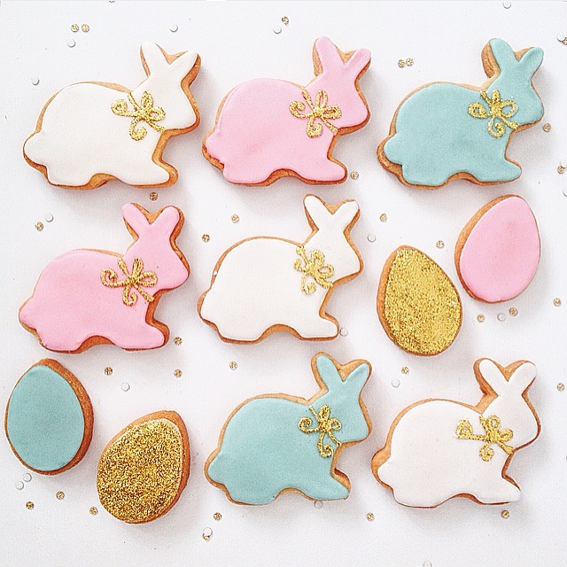 Bundles of Bunnies Cookies - Love Bites Lifestyle $26